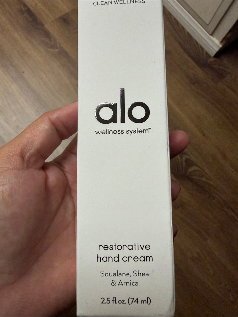 ALO Yoga Restorative Hand Cream - White